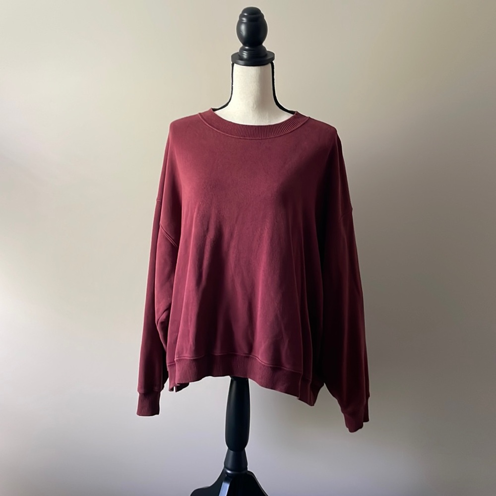 American Eagle women’s sweatshirt